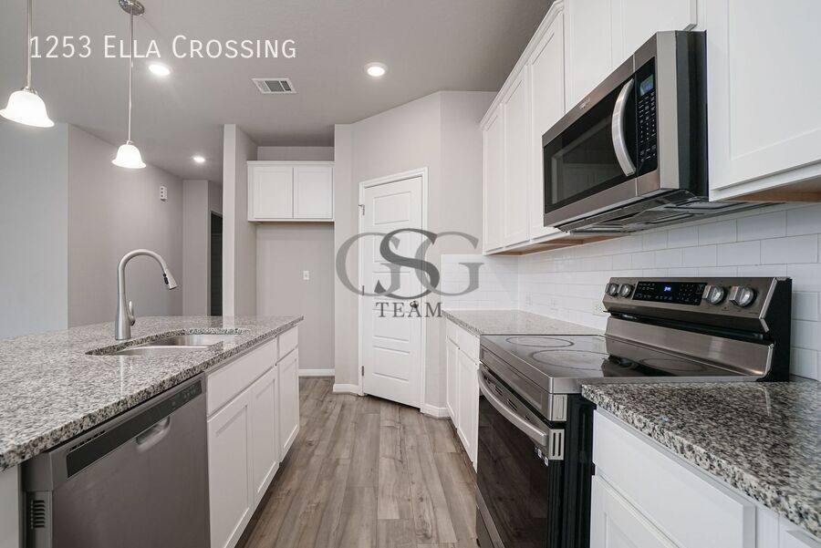 House for rent at 1253 Ella Crossing, New Braunfels, TX 78130