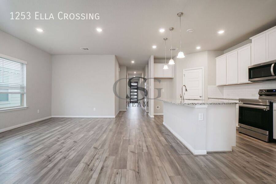 House for rent at 1253 Ella Crossing, New Braunfels, TX 78130
