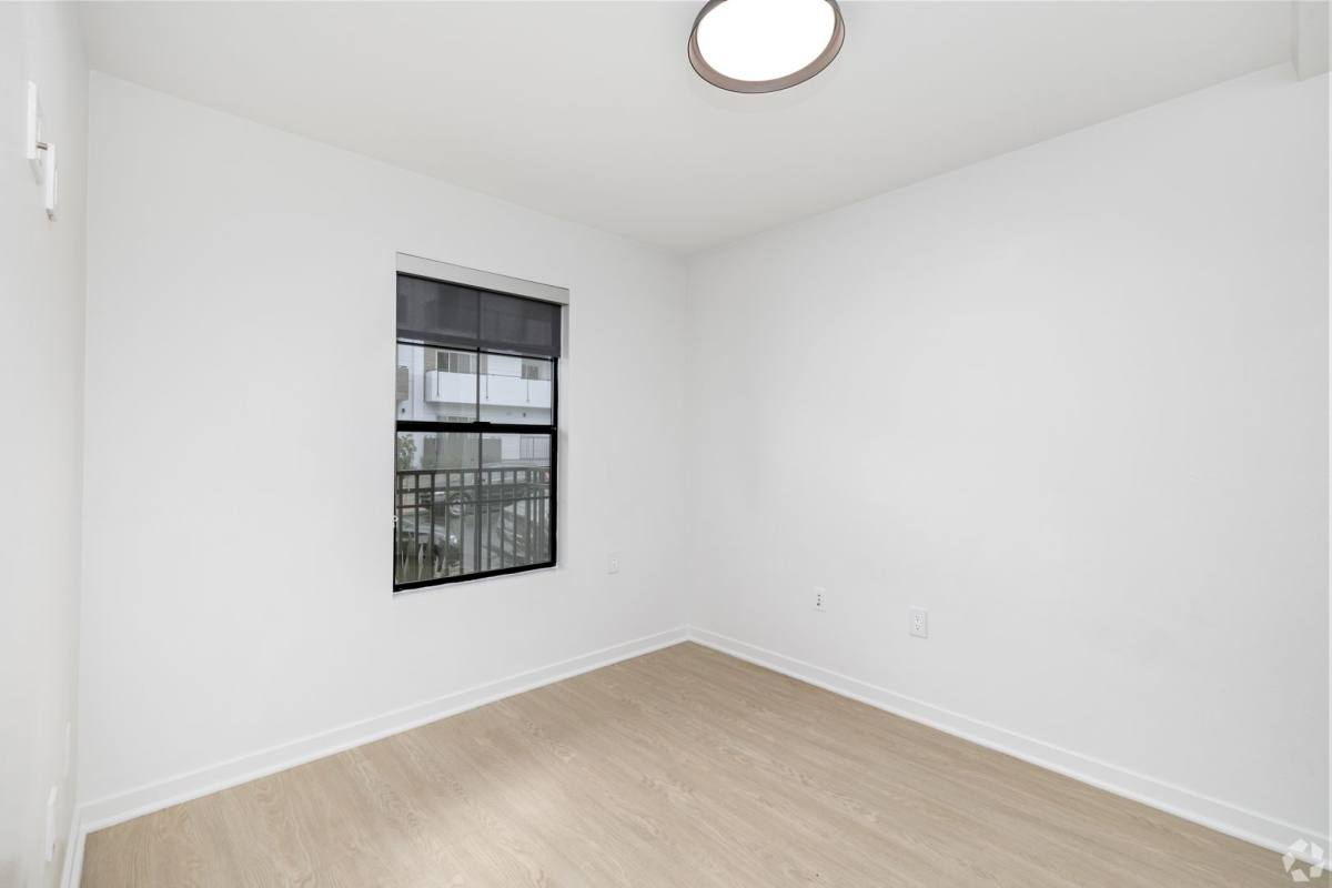 Apartment for rent at 10750 Missouri Ave, Los Angeles, CA 90025