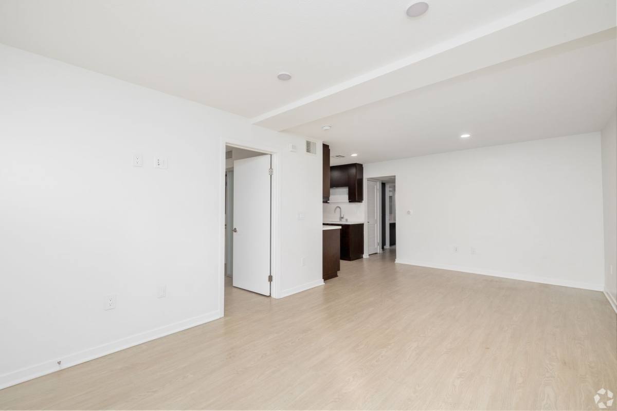 Apartment for rent at 10750 Missouri Ave, Los Angeles, CA 90025