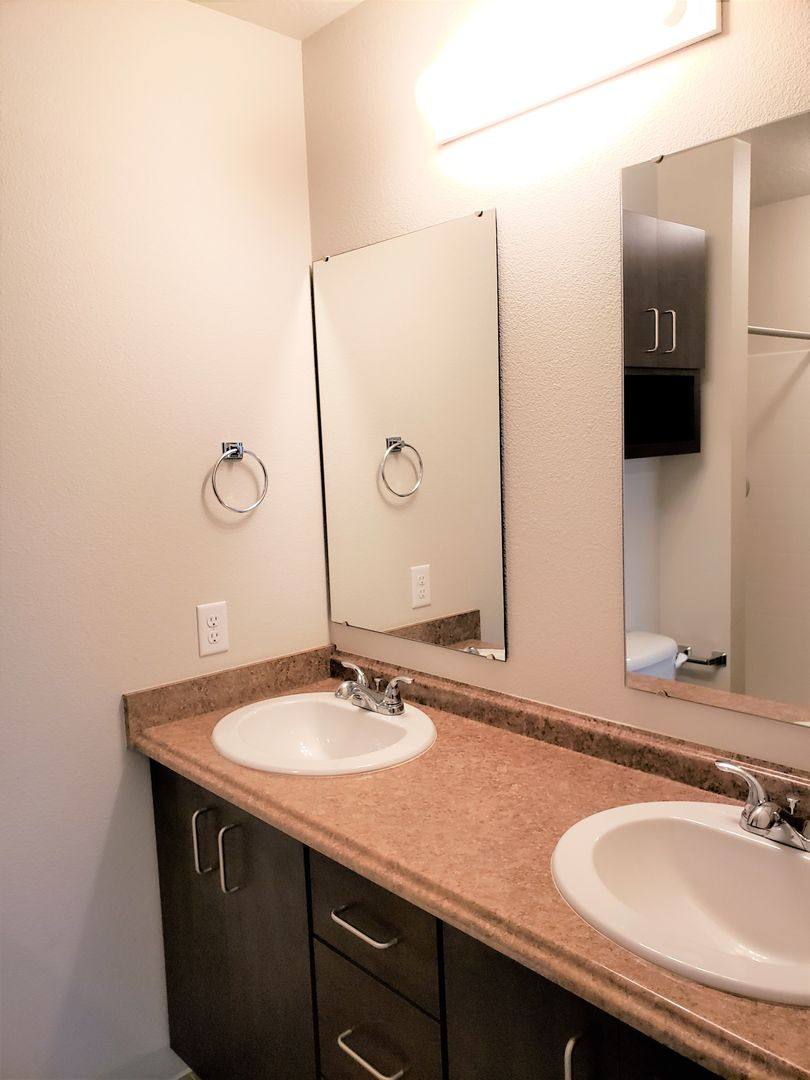 Apartment for rent at 1001 W Broadway Ave #B-202, Meridian, ID 83642