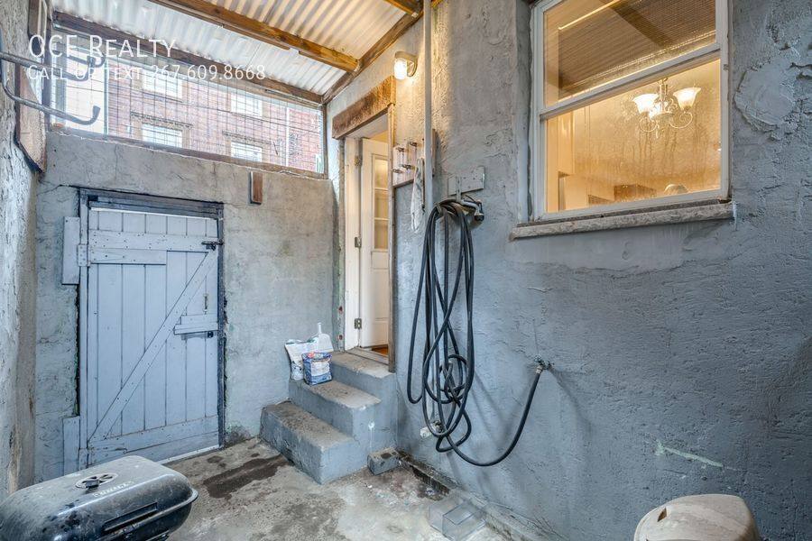 House for rent at 1202 S Alder St, Philadelphia, PA 19147