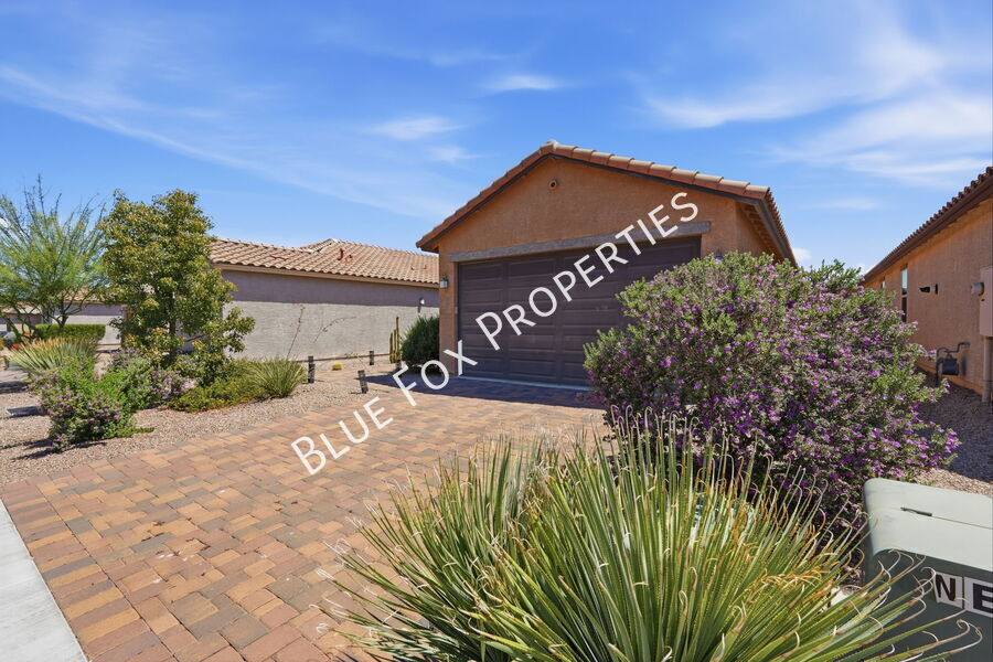 House for rent at 8670 N Genoa Court, Tucson, AZ 85742
