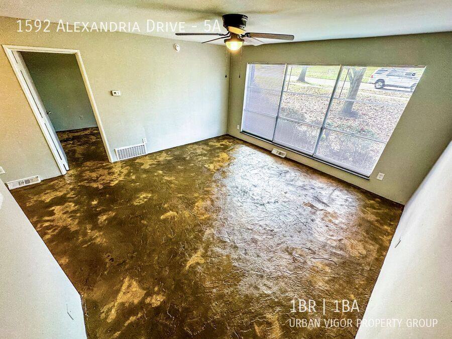 Apartment for rent at 1592 Alexandria Dr #5A, Lexington, KY 40504