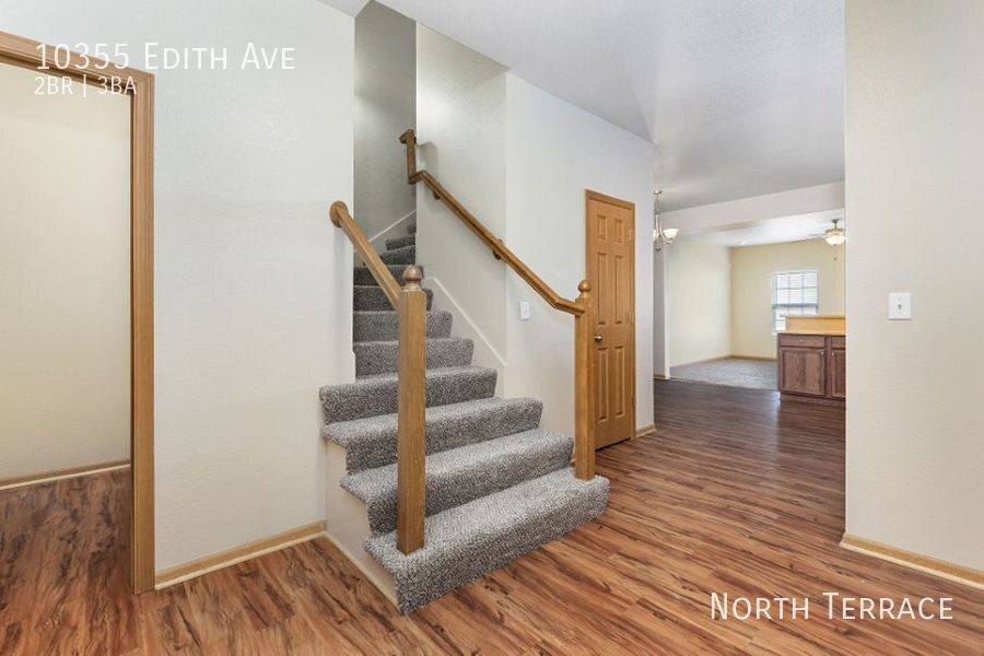 Townhouse for rent at 10355 Edith Ave, Kansas City, KS 66109