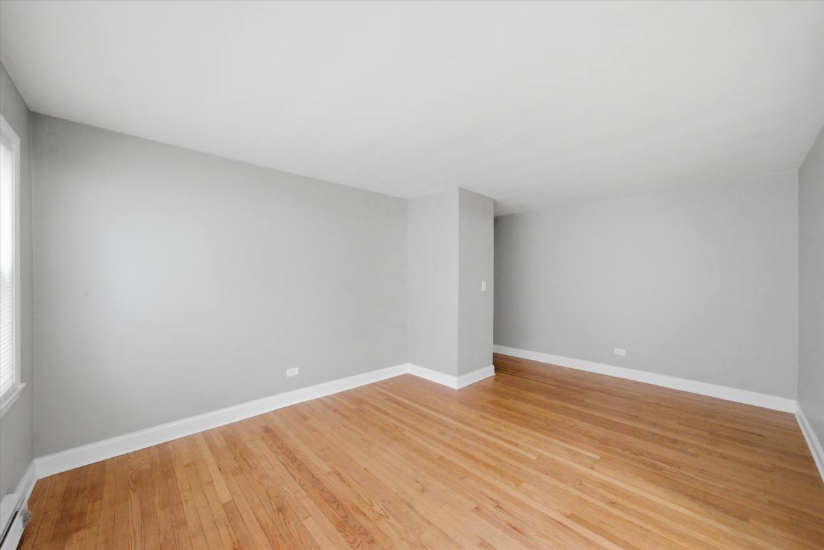 Apartment for rent at 425 Kenilworth #1SE, Oak Park, IL 60302