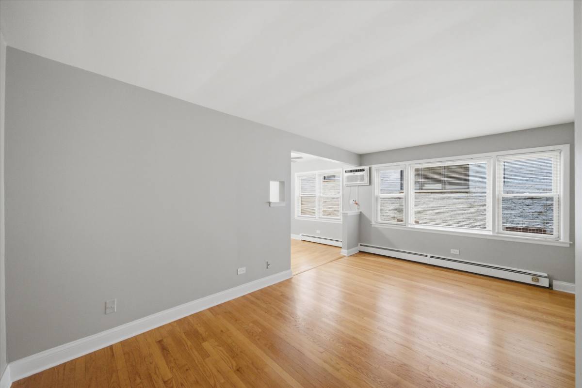 Apartment for rent at 425 Kenilworth #1SE, Oak Park, IL 60302