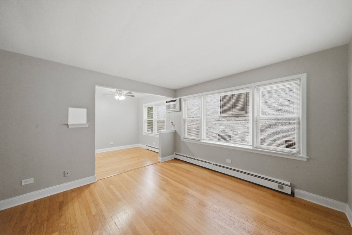 Apartment for rent at 425 Kenilworth #1SE, Oak Park, IL 60302