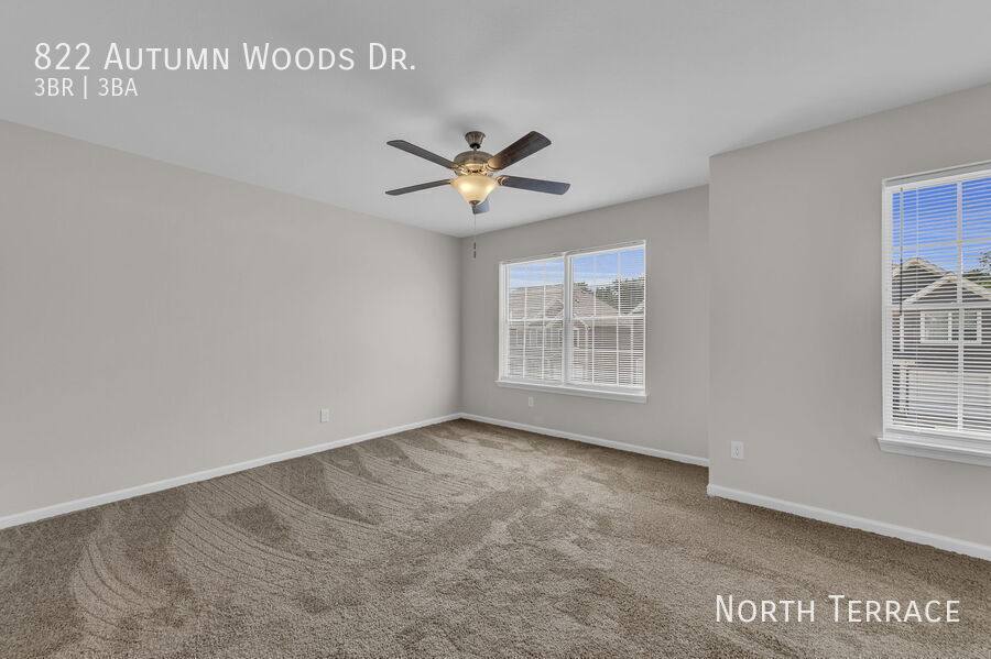 Townhouse for rent at 822 Autumn Woods Dr, Belton, MO 64012