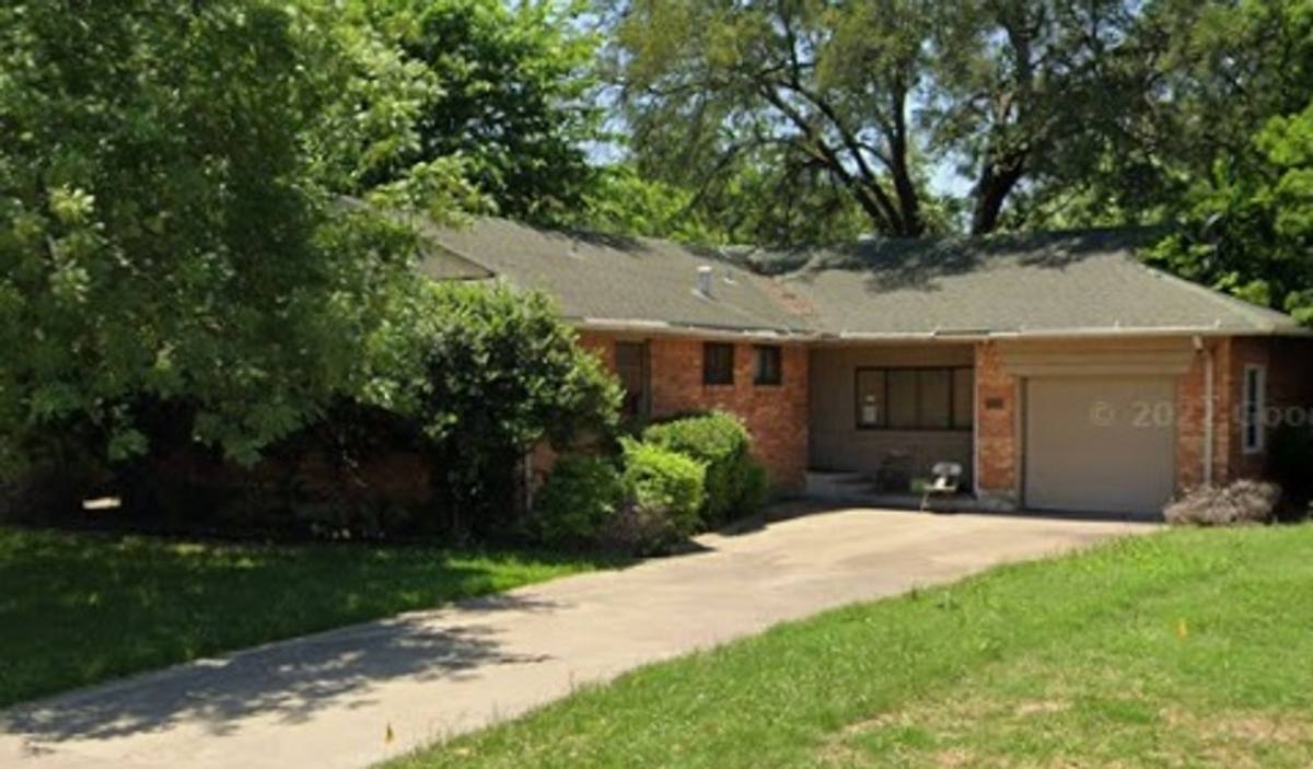 House for rent at 10545 Channel, Dallas, TX 75229