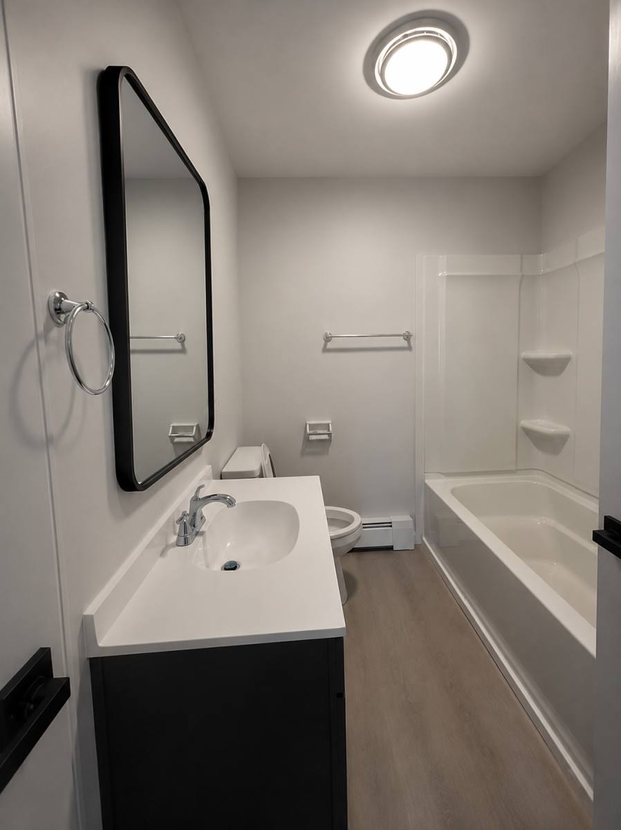 Apartment for rent at 62-70 Main St E, Thomaston, CT 06787
