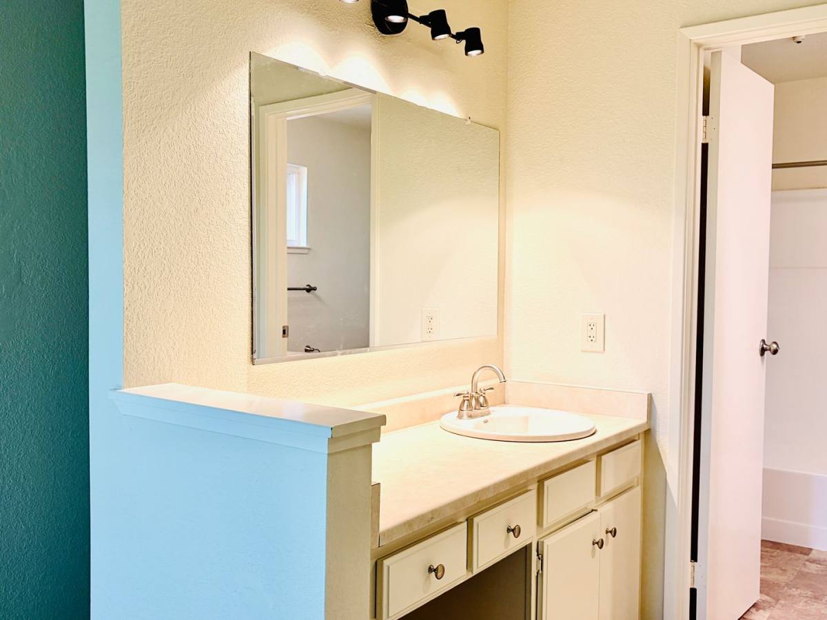 Condo for rent at 1211 Capri Way, Rohnert Park, CA 94928