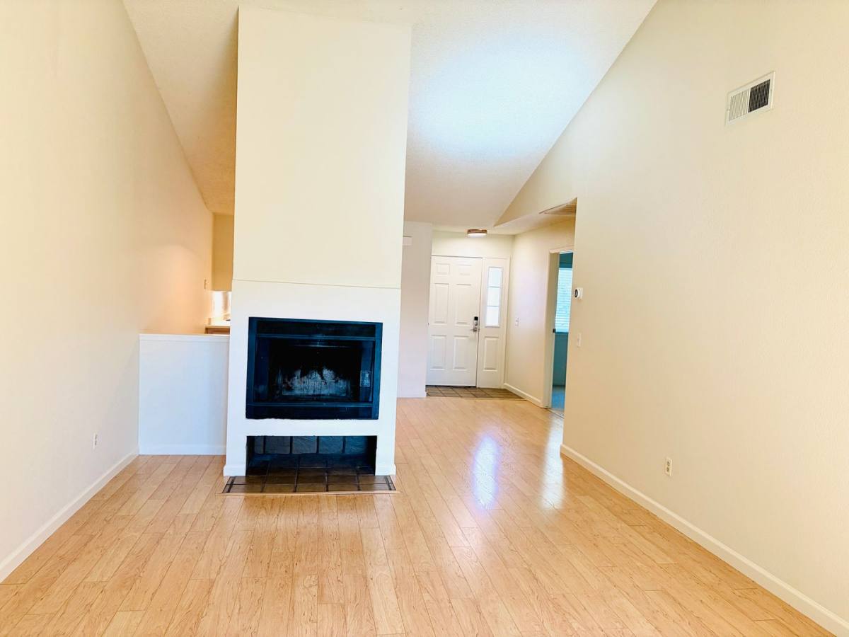 Condo for rent at 1211 Capri Way, Rohnert Park, CA 94928