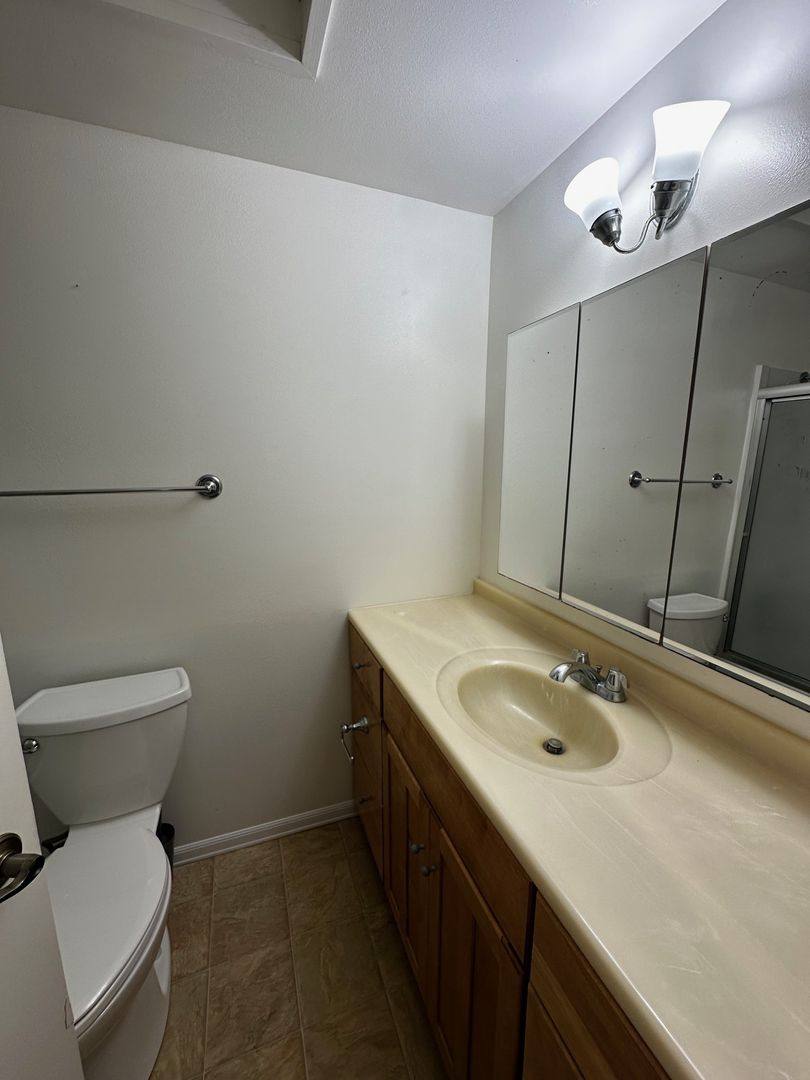 Townhouse for rent at 918 Kumukoa St, Hilo, HI 96720