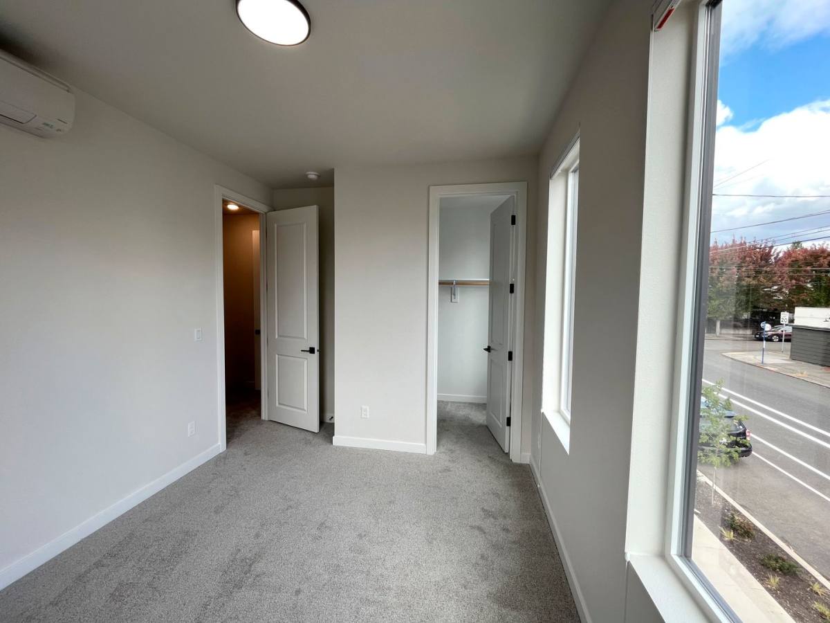Townhouse for rent at 4723 N Williams Ave, Portland, OR 97217