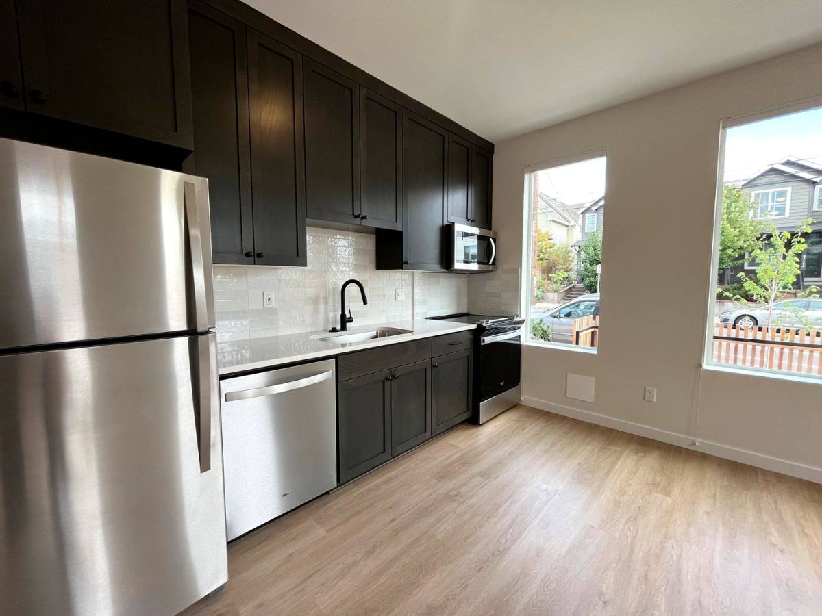 Townhouse for rent at 4723 N Williams Ave, Portland, OR 97217