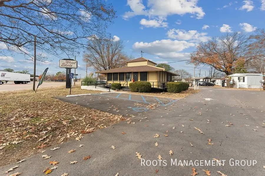 Apartment for rent at 3031 Juca Lane #3031JUL, Memphis, TN 38116