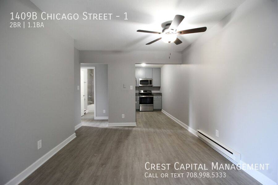 Apartment for rent at 1407 E Chicago St #1, Valparaiso, IN 46383