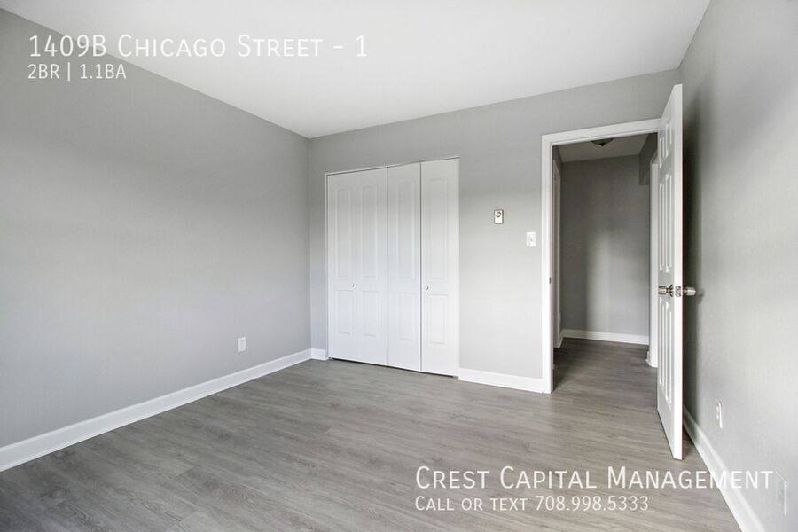 Apartment for rent at 1407 E Chicago St #1, Valparaiso, IN 46383