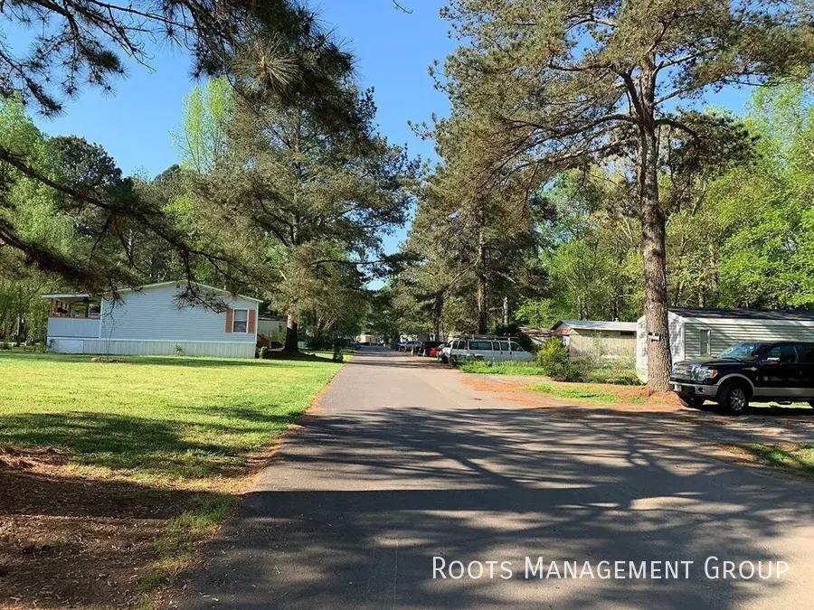 Apartment for rent at 42 Daniel Dr #42, Stockbridge, GA 30281