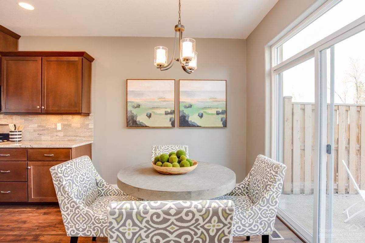 House for rent at 1068 SE Leonel Lane, Bend, OR 97702