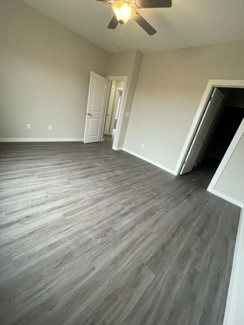 Apartment for rent at 13550 52 W Haskell, Wichita, KS 67235