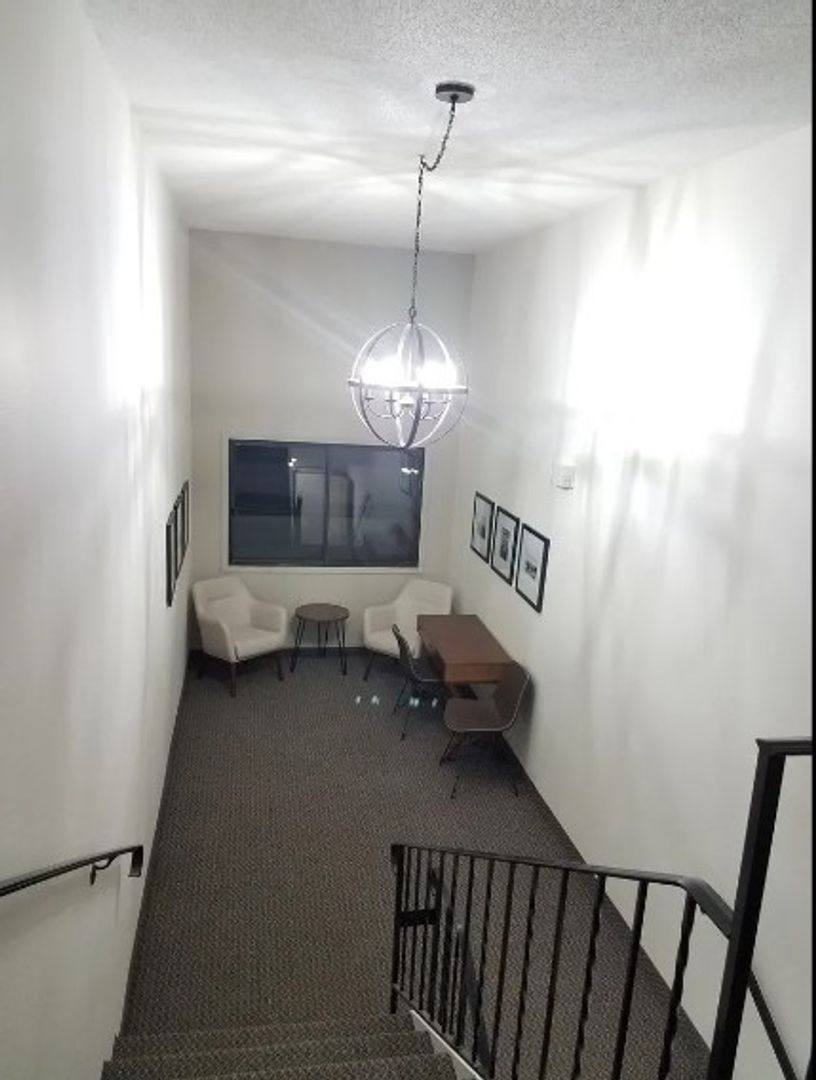 Apartment for rent at 1095 Jefferson St SE, Hutchinson, MN 55350