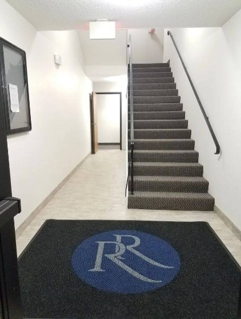Apartment for rent at 1095 Jefferson St SE, Hutchinson, MN 55350