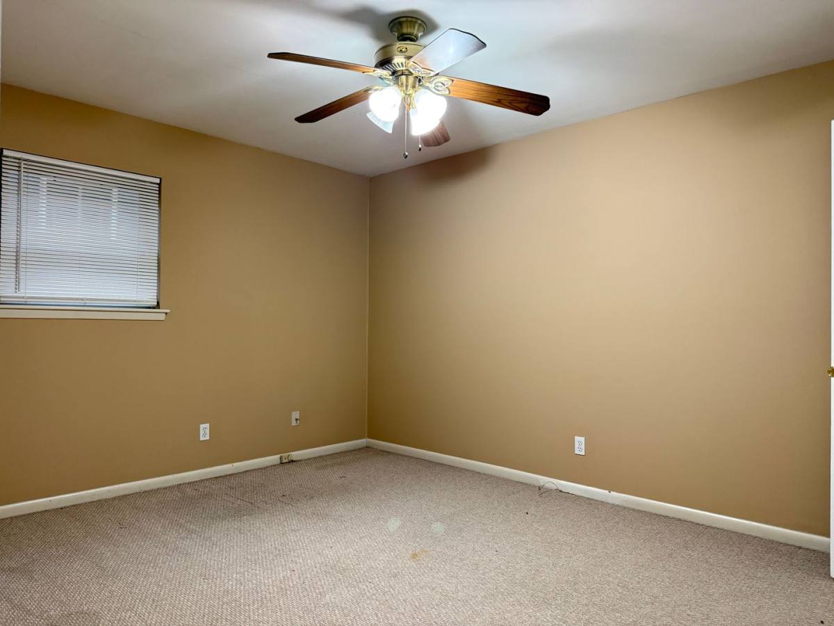 House for rent at 323 Auburn Dr, Little Rock, AR 72205