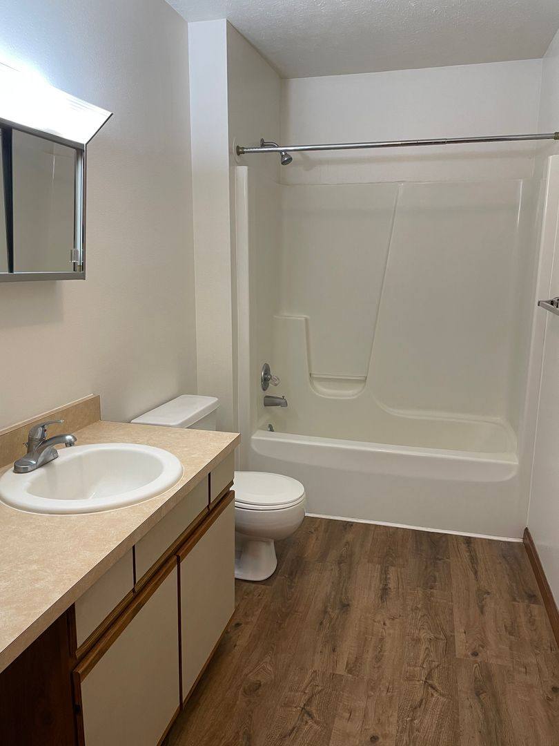 Apartment for rent at 211 Tanglewood Dr, Goshen, IN 46526