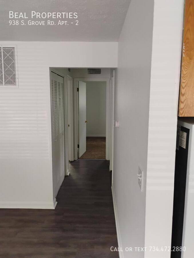 Apartment for rent at 938 S Grove Rd #2, Ypsilanti, MI 48198