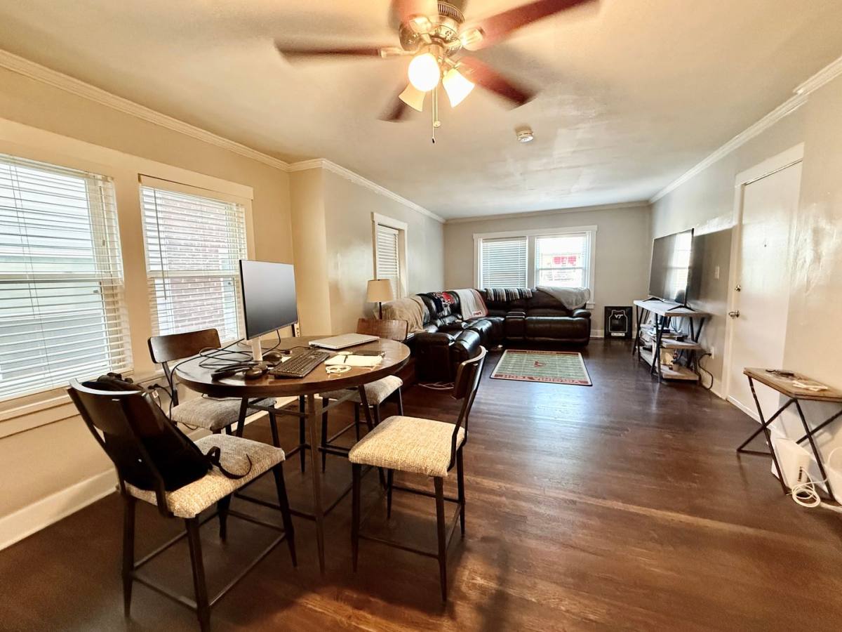 Apartment for rent at 1115 W 40th St, Kansas City, MO 64111