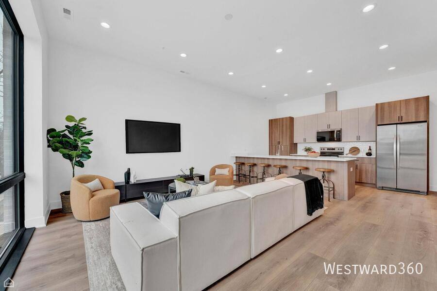 Condo for rent at 1615 W 13th St #300, Chicago, IL 60608
