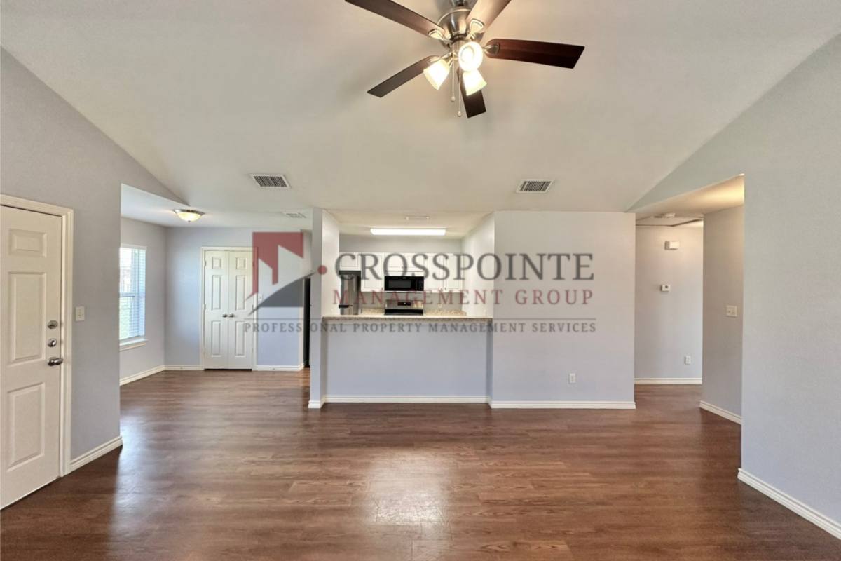 Townhouse for rent at 8651 Mansion Creek Circle, Tyler, TX 75707