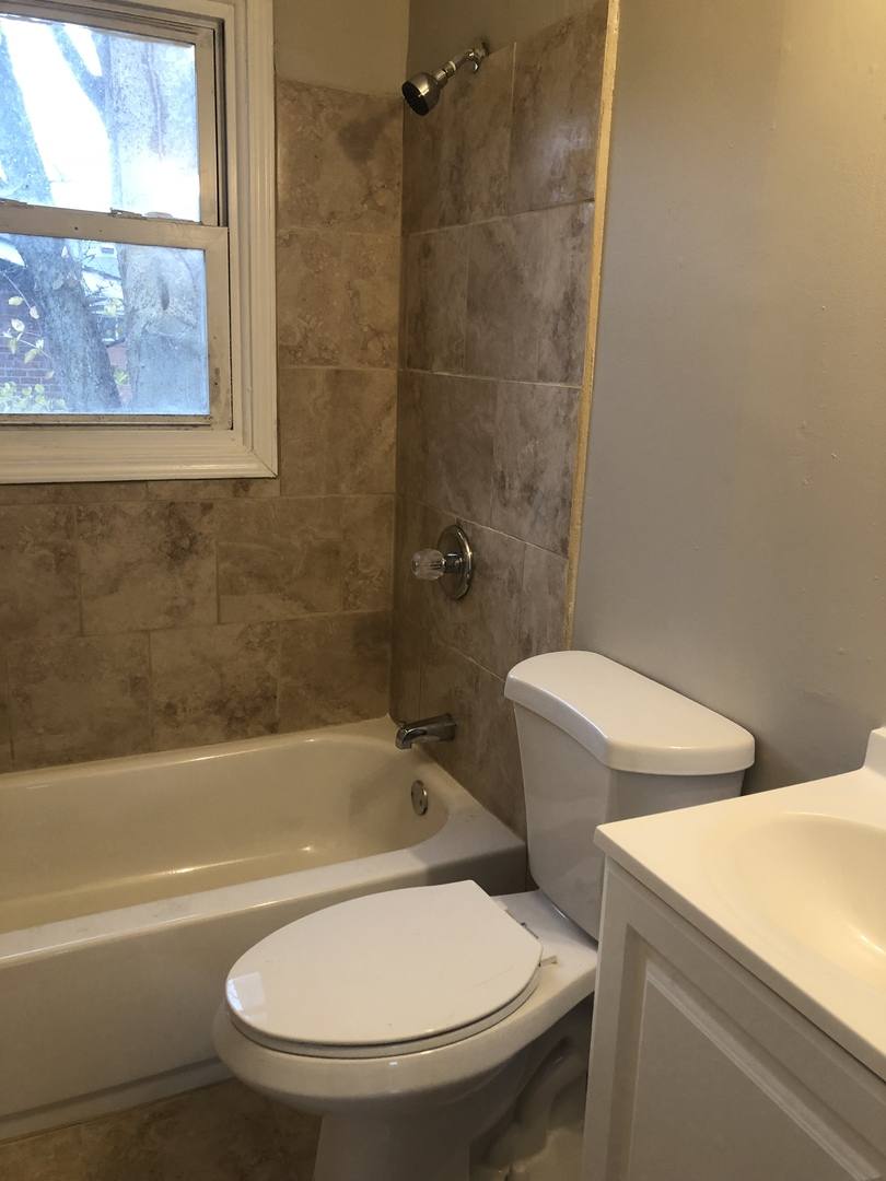 Apartment for rent at 1735 16th Ave N, Nashville, TN 37208