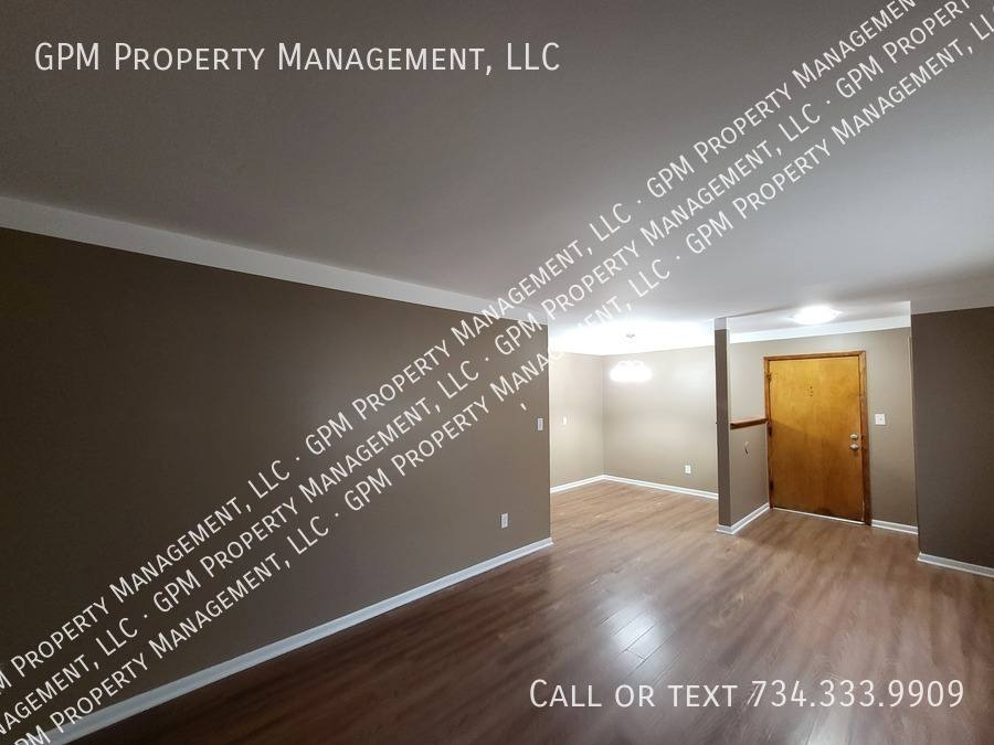Apartment for rent at 875 Raupp Place #2, Lincoln Park, MI 48146