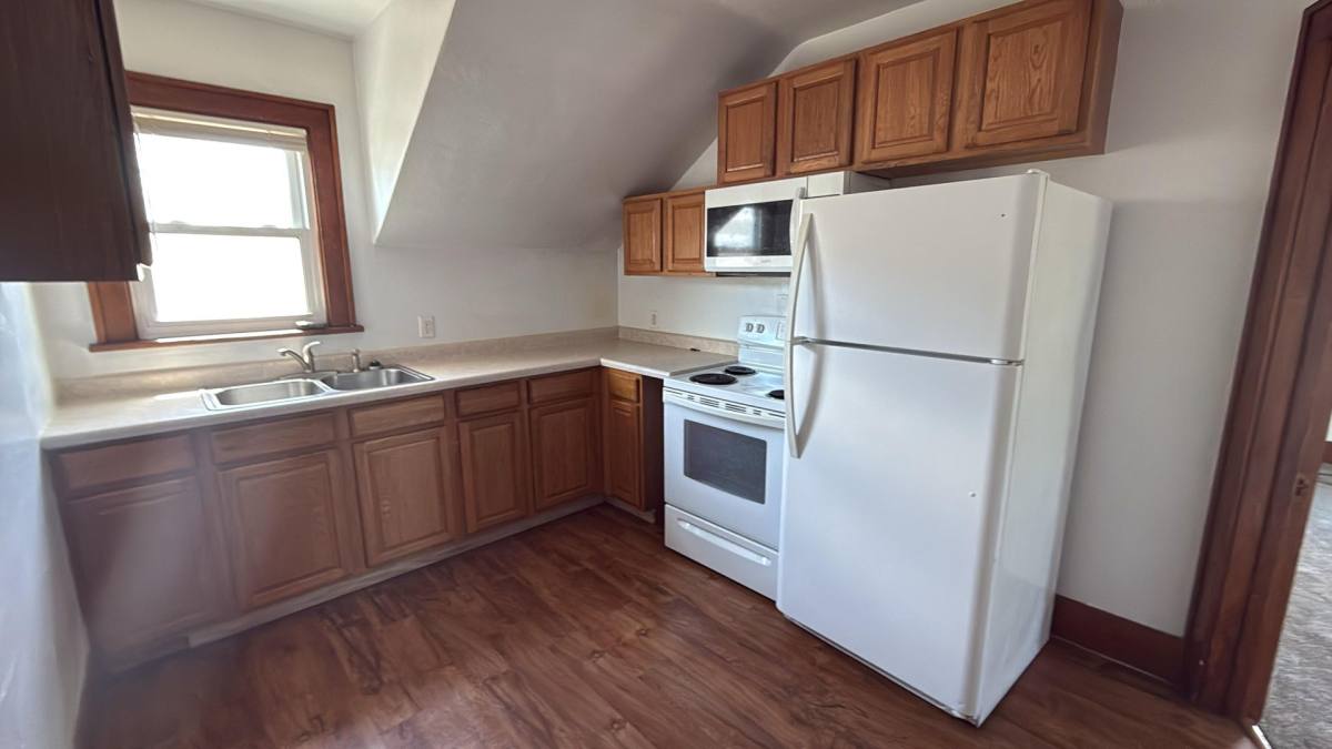 Apartment for rent at 120 6th St E, Williston, ND 58801