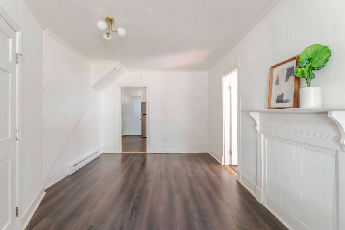 Apartment for rent at 1215 Walnut St, Staunton, VA 24401