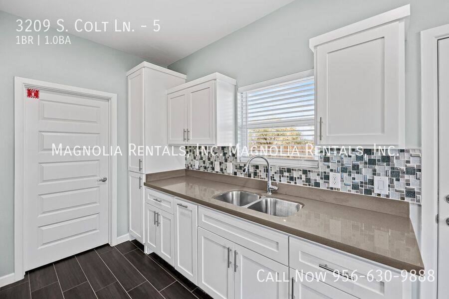 Apartment for rent at 3209 S Colt Lane #5, Edinburg, TX 78539