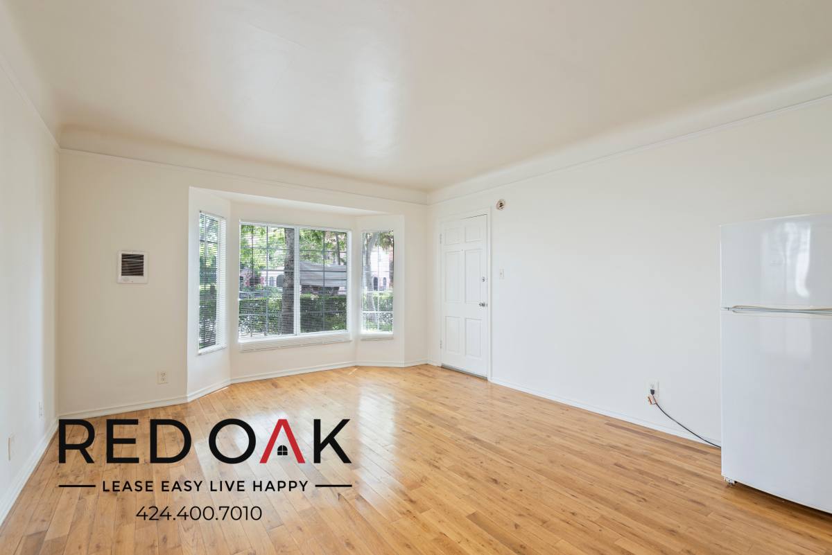 Condo for rent at 723 S Mansfield Ave #103, Los Angeles, CA 90036