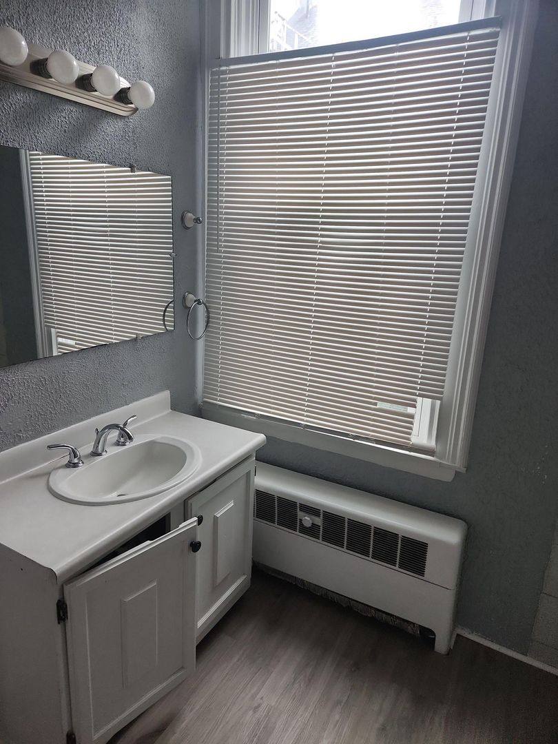 Apartment for rent at 67 Court St, Bangor, ME 04401