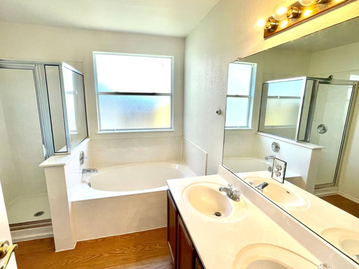 House for rent at 1401 Coriander Dr, Austin, TX 78741