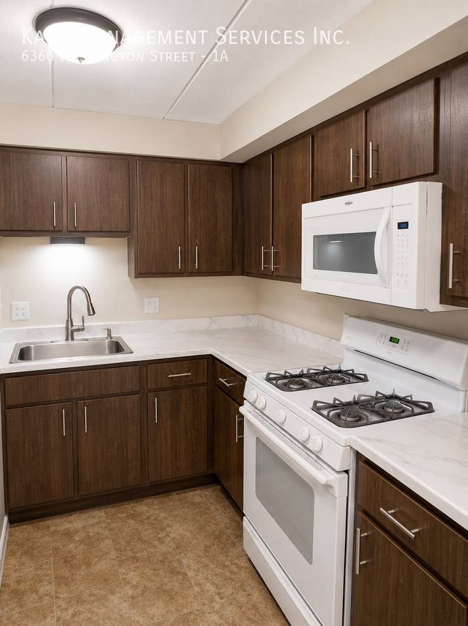 Apartment for rent at 6360 Washington St #1A, Chicago Ridge, IL 60415