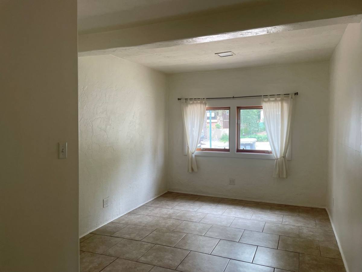 Townhouse for rent at 209 E Dale Ave, Flagstaff, AZ 86001
