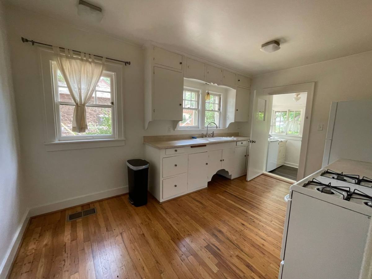 Townhouse for rent at 209 E Dale Ave, Flagstaff, AZ 86001