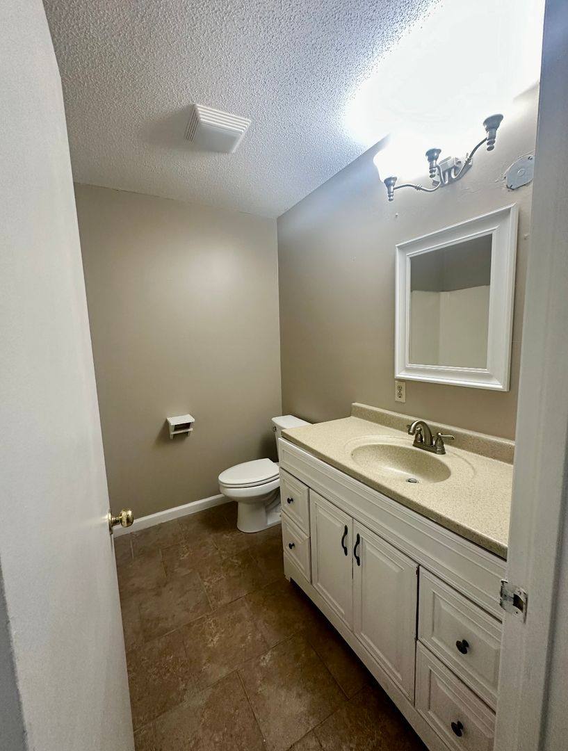 Apartment for rent at 214 Lanier Dr, Statesboro, GA 30458