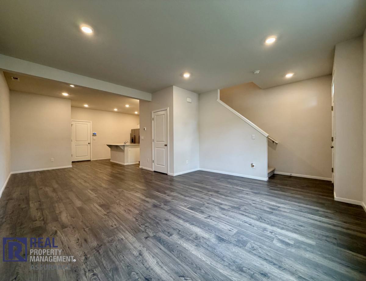 House for rent at 873 N 19th Ave, Cornelius, OR 97113