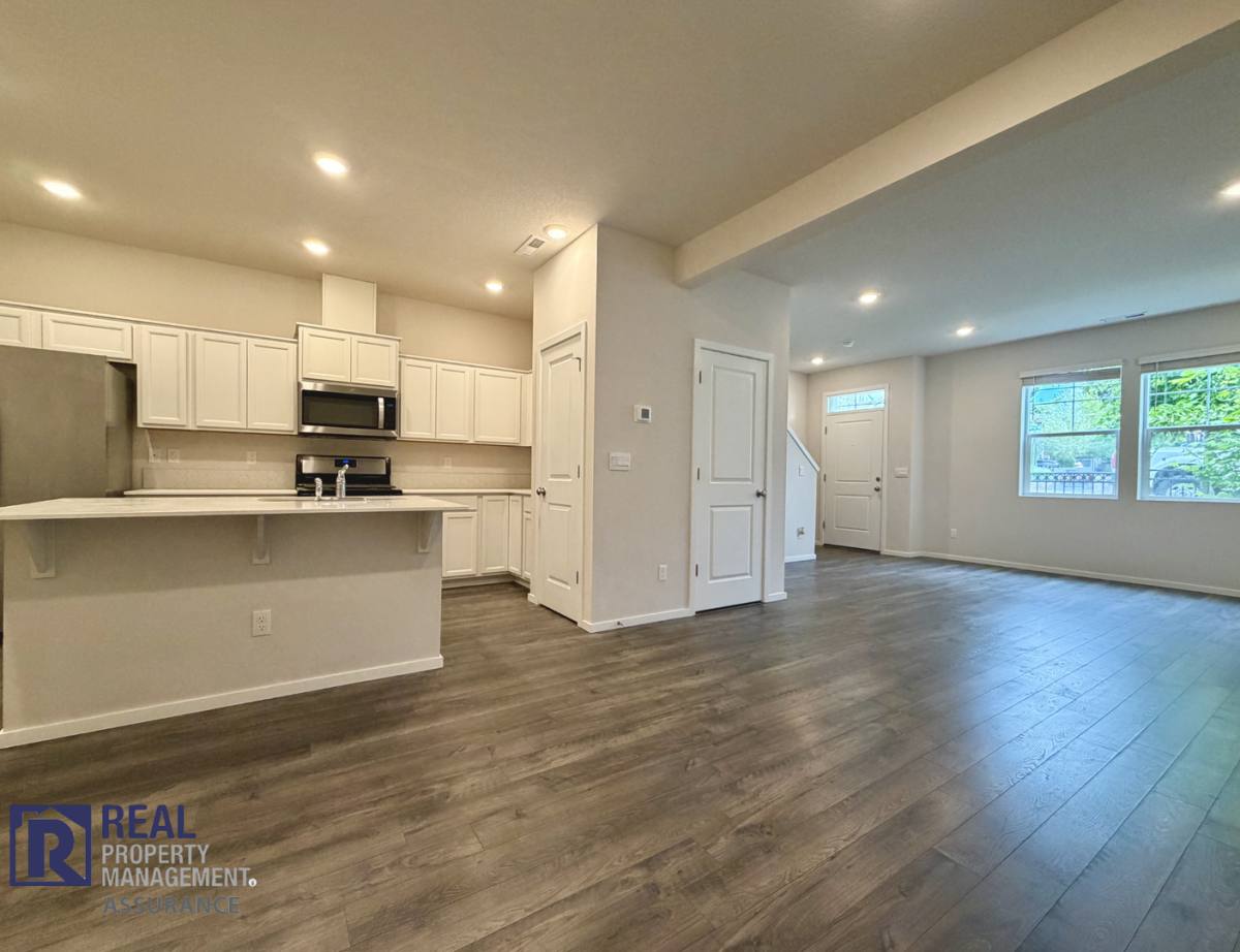 House for rent at 873 N 19th Ave, Cornelius, OR 97113