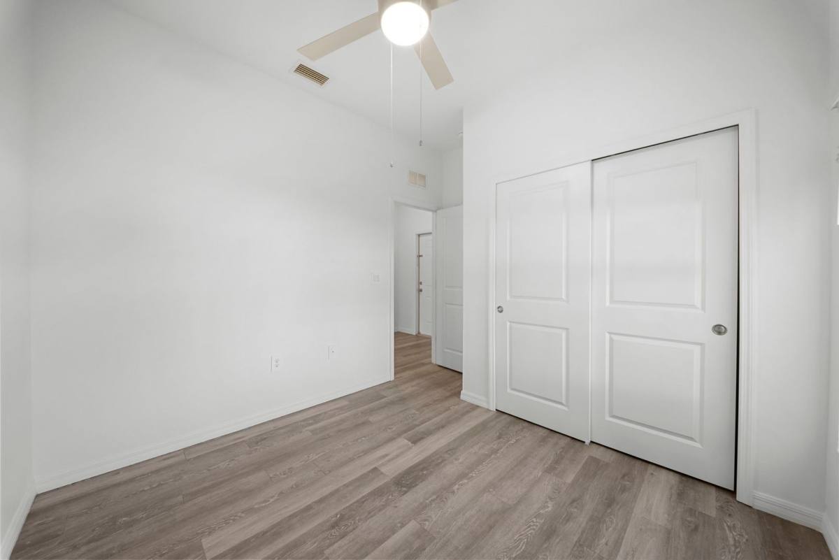 Apartment for rent at 26481 - 26483 Sandhill Blvd, Punta Gorda, FL 33983