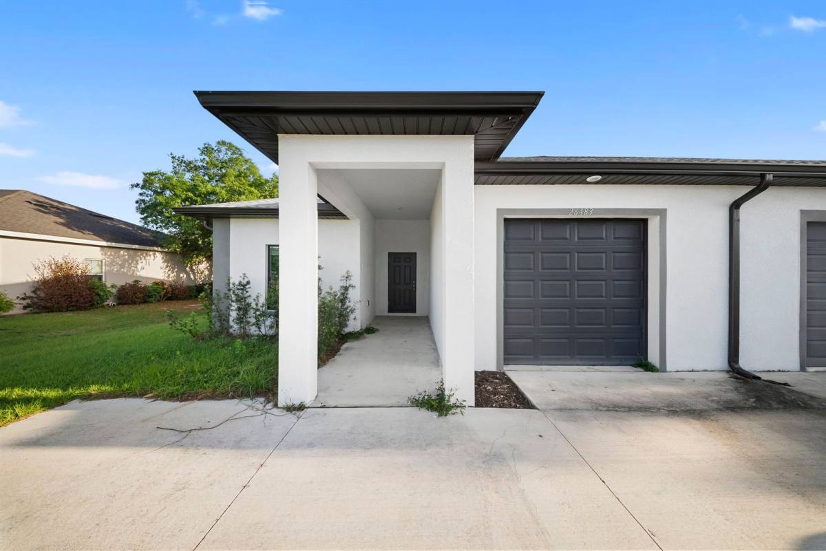 Apartment for rent at 26481 - 26483 Sandhill Blvd, Punta Gorda, FL 33983